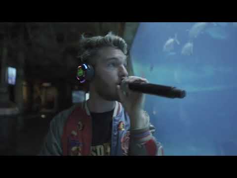 Kyle Deutsch Live at uShaka Marine World