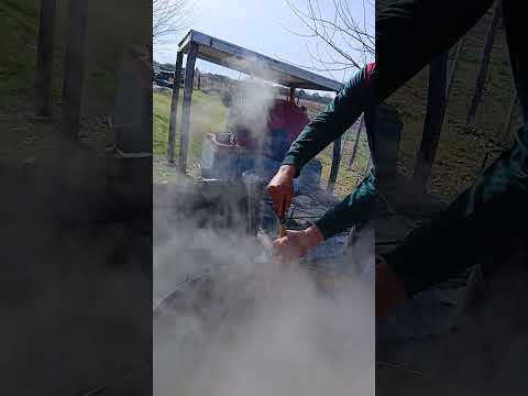 9 de Julio. La Aventura de un Locro Entre la Paisanada de Villa Urquiza. Entre Rios. 02
