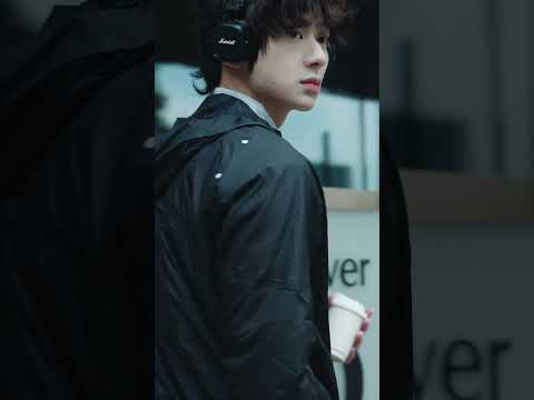 Unlock your 24-hour style quest with a tap. 🎧