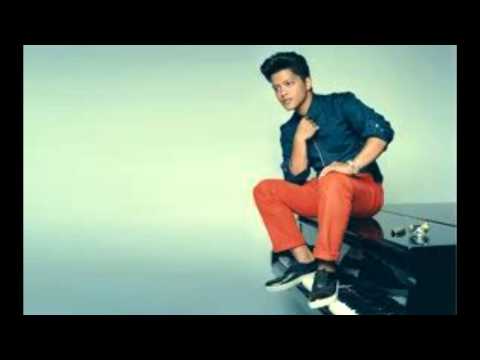 Bruno Mars vs Avicii vs Hardwell - Spaceman Locked Out Of Darkness [mashup]