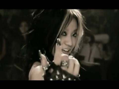 倖田來未 / Hot Stuff feat.KM-MARKIT