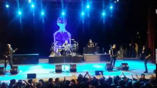 Three Days Grace – The Real You: live