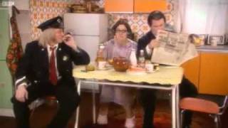 Harry Enfield - On the buses