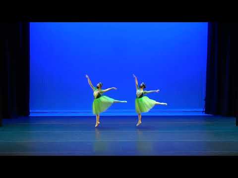 Oceans and Pearls ballet duo