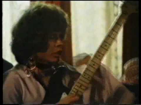 MUD - The Cat Crept In (from Never Too Young To Rock 1975) rare clip