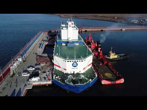 Прибытие плавучего энергоблока «Академик Ломоносов» в Певек
