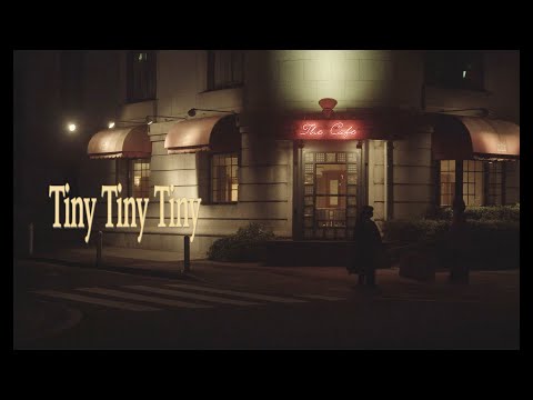 “Tiny Tiny Tiny” {Official Music Video} のサムネイル