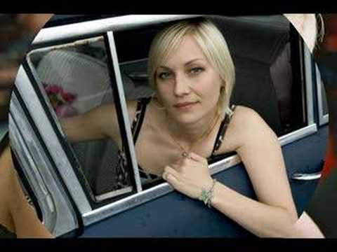 Katie goes to Tokyo - Somebody I never knew