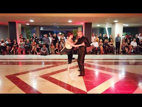 Mauricio Borgarello & Marianne Kuusipalo dance Florindo Sassone's Ole Guapa