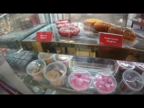 Vanberry The complete Cake Shop | Vivek's View #trending #youtube