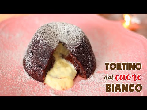 TORTINO AL CIOCCOLATO con CUORE BIANCO Morbido e Caldo - Ricetta Facile