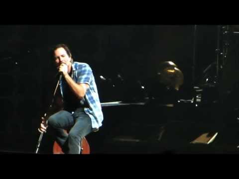 Pearl Jam - Fatal (Worcester I 10-15-13)