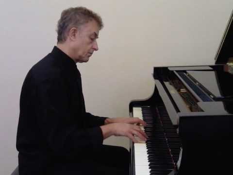 Maestro Alex Zografov plays in memory of his beloved wife Brenda Zografov !