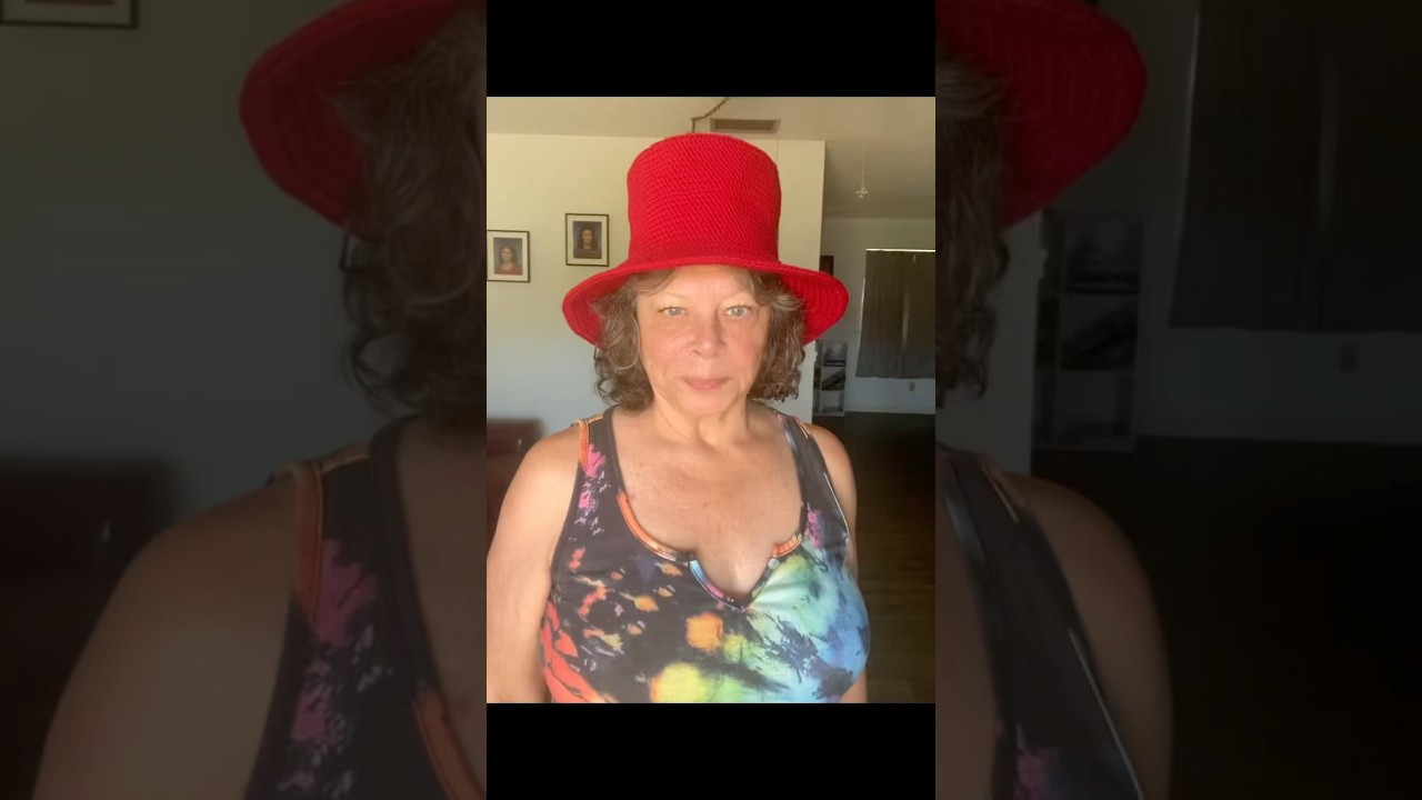 Start of another project. Some of you will know what it is….. Can’t decide on colors.