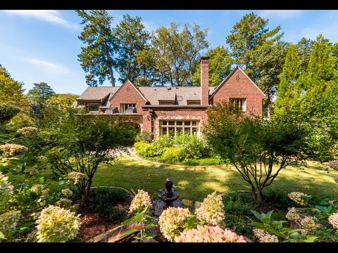 Charming Morningside/Lenox Park Estate - 1705 Merton Rd NE
