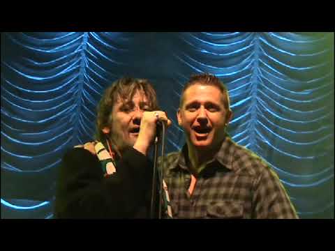 Shane MacGowan Damien Dempsey and Dessie O Halloran " Courtin In The Kitchen"