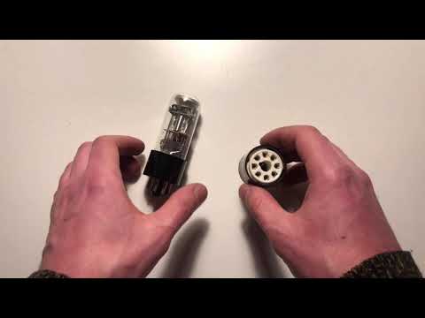 советская радиолампа 6Е5С (6e5s) в немецком радиоприемнике Graetz Sinfonia вместо VALVO EM34