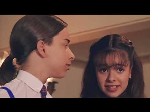 chamada do filme 'O Noviço Rebelde' na Tela de Sucessos no SBT (18-06-21)