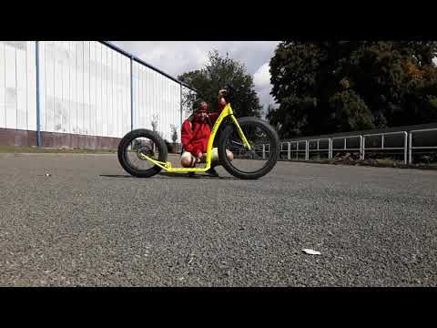 KOSTKA MONSTER PŘEDVEDENÍ STROJE