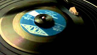 Wynn Stewart - Above and Beyond - 45 rpm country
