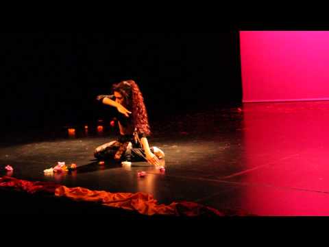 Soraya Moon performing Fka Twigs