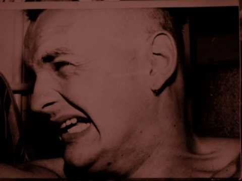 DEKRET - JESTEŚ NIKIM