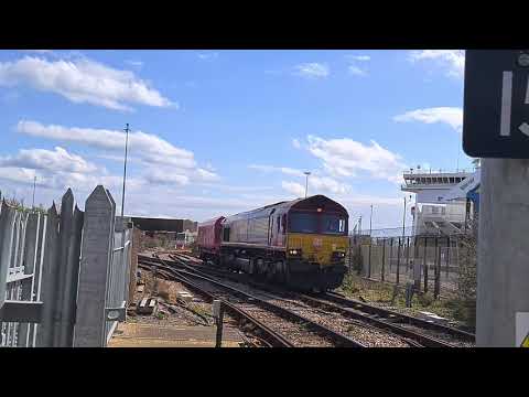 66096 on the 6V16 Newhaven Wembley