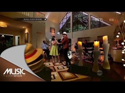 Anji feat Astrid - Tentang Rasa (Live at Music Everywhere) *