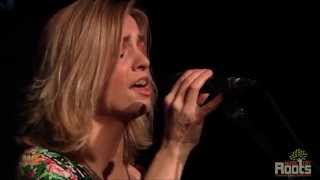 Cara Dillon "Jacket So Blue" Live From The Belfast Nashville Songwriters Festival