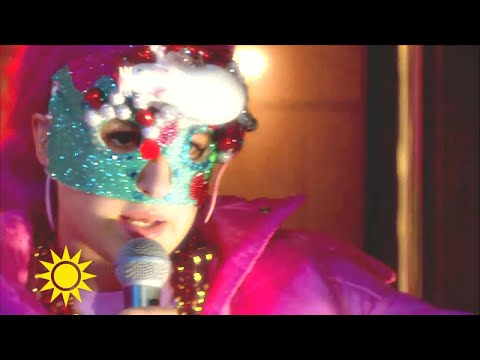 Kamferdrops - "En liten fågel" - Nyhetsmorgon (TV4)