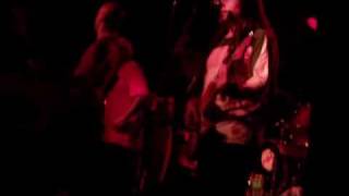 Karamelo Santo - Que no digan nunca y Vivo en una isla