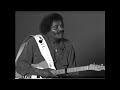 Albert Collins tuned his guitar in "F" Key