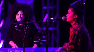 Ibeyi - &quot;Intro/Ghosts&quot;