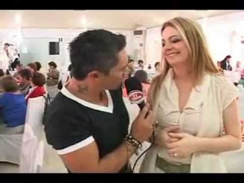 APLAUZZO 14 9 11 2   TARDE DA MAÇA   DESFILE LOJA LINDA