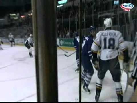 Mike Brennan vs Stefan Della Rovere