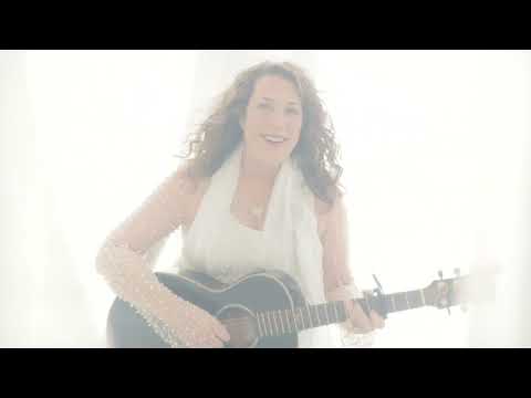 Beth Nielsen Chapman - Walk You To Heaven (Official Video)