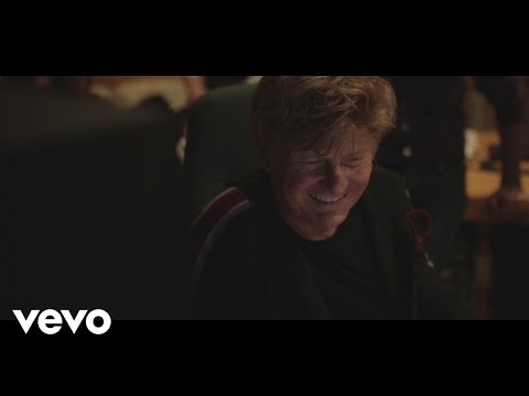 Ron - Una Citta' Per Cantare ft. Artisti Insieme Per La Lotta Contro La SLA