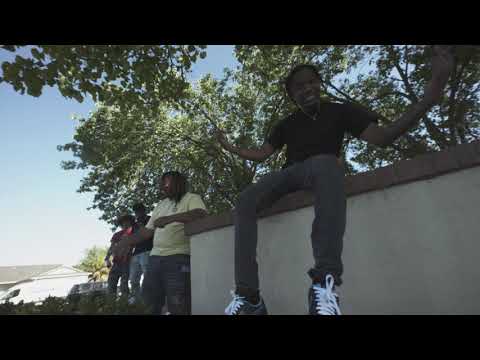 TAXFREE WHOOP,RSN TY,SMOOOOVE SANTANA - MOE SHIT SHOT BY @4kBAYTV