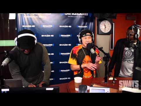 Louie V, Jin & Siagon Trade off Verses on Freestyle Friday | Sway's Universe