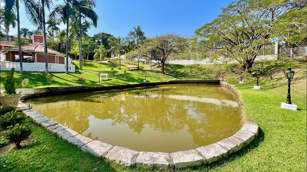 CHÁCARA A VENDA EM INDAIATUBA-SP, CIDADE MAIS SEGURA DO INTERIOR DE SÃO PAULO COM LAGO.