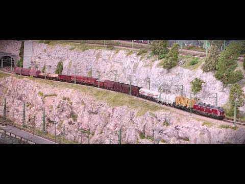 Diesel locomotives of the era IV on a model railway in N gauge