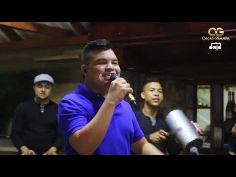 Oscar Gamarra - Eras mi Vida (En Parranda)