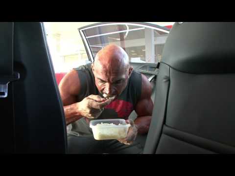 Marcin Pycio Olchowik-Mistrzostwa Polski w kulturystyce  NABBA/WFF Radom 2017r.