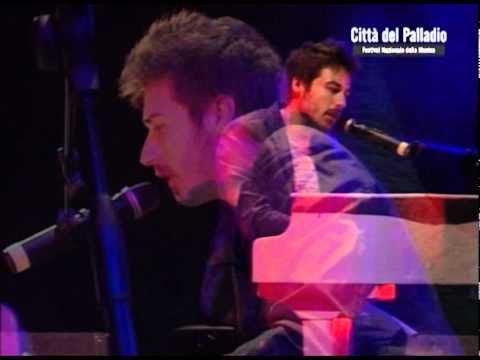 Stefano Centomo canta Elephant di Demien Rice e Sting al Festival Città del Palladio
