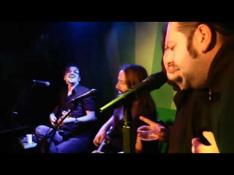 Emir Hot & Muris Varajic - Glasno Glasnije - Kuca Poso