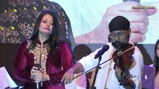 Aate jaate  Live performance by Rupa Chak &amp; Maestro Uttam Singh mp4