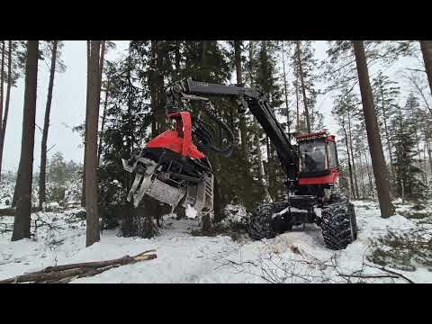 Komatsu 931, harvesters