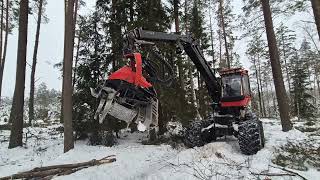 آلة قطع الأشجار Komatsu 931 | صورة 4 - Agroline