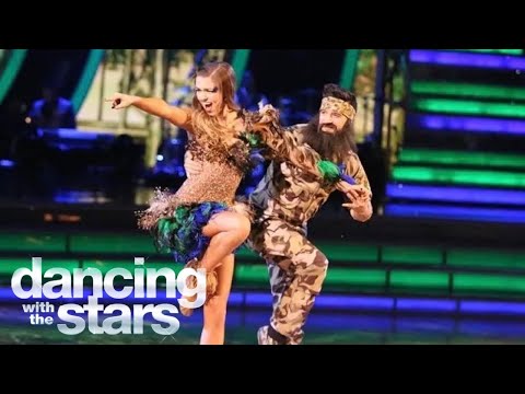 Sadie Robertson and Mark Samba (Week 4) - Dancing With The Stars