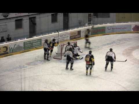 Tölzer Löwen gewinnen 6:2 gegen Füssen (31.01.2014)